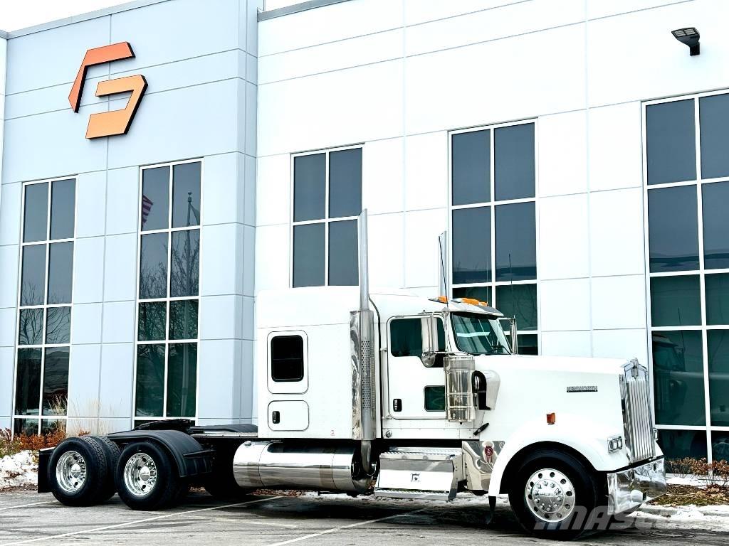 Kenworth W900 Vilcēji