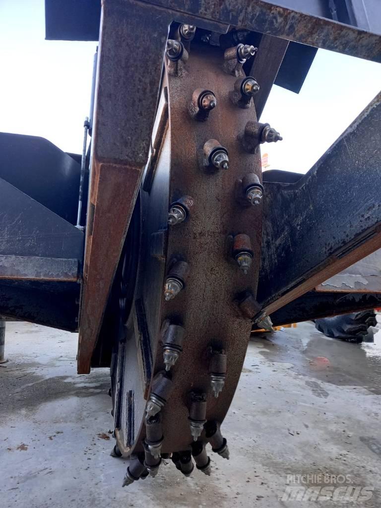Bobcat WS 32 Tranšeju racēji