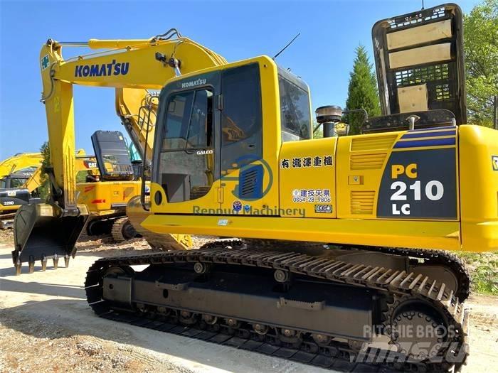 Komatsu PC 210 LC Kāpurķēžu ekskavatori