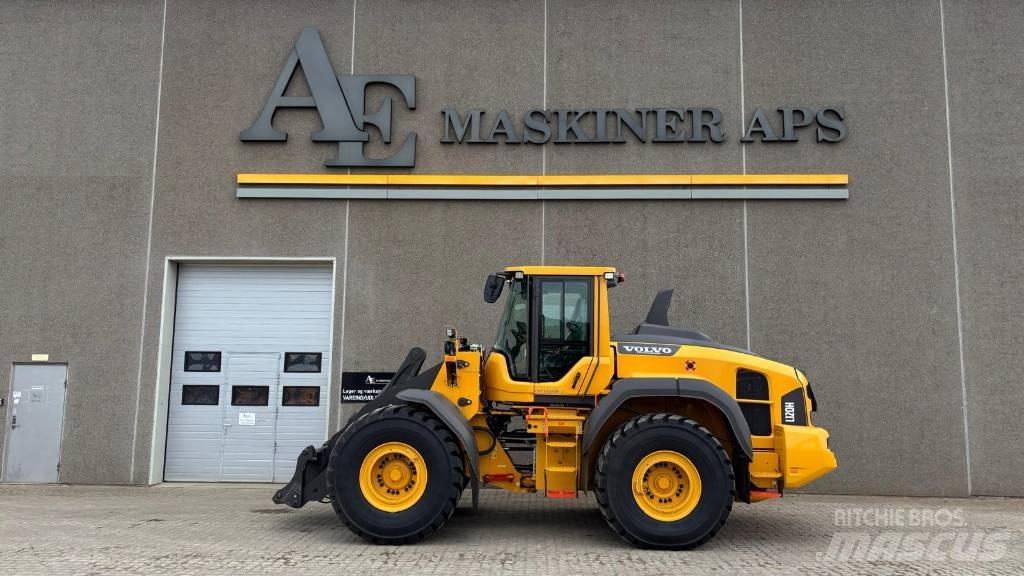 Volvo L 120 H Iekrāvēji uz riteņiem