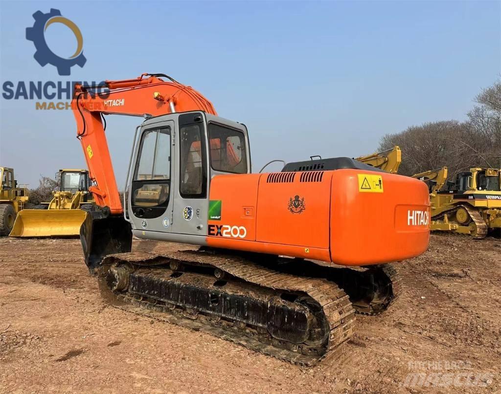 Hitachi EX 200 Kāpurķēžu ekskavatori