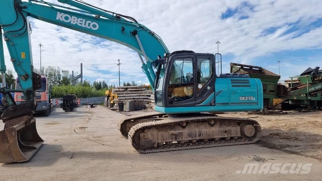 Kobelco SK 210 LC Kāpurķēžu ekskavatori