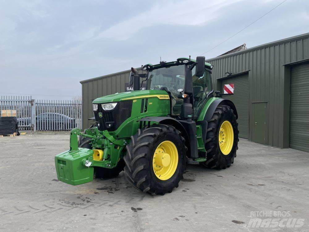 John Deere 6R 250 Traktori