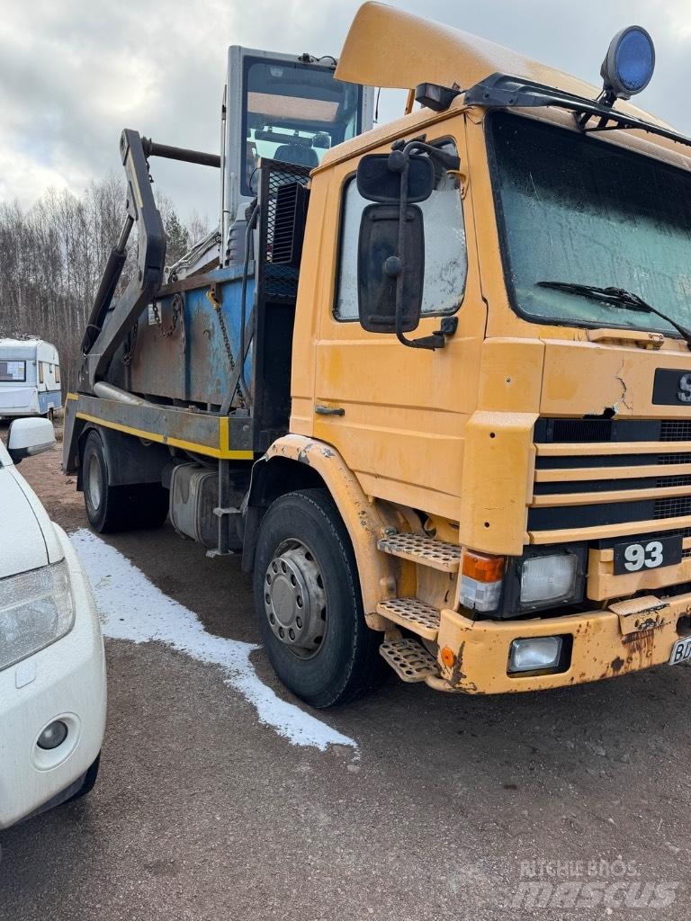 Scania P 82 H Kravas automašinas konteineru vedeji