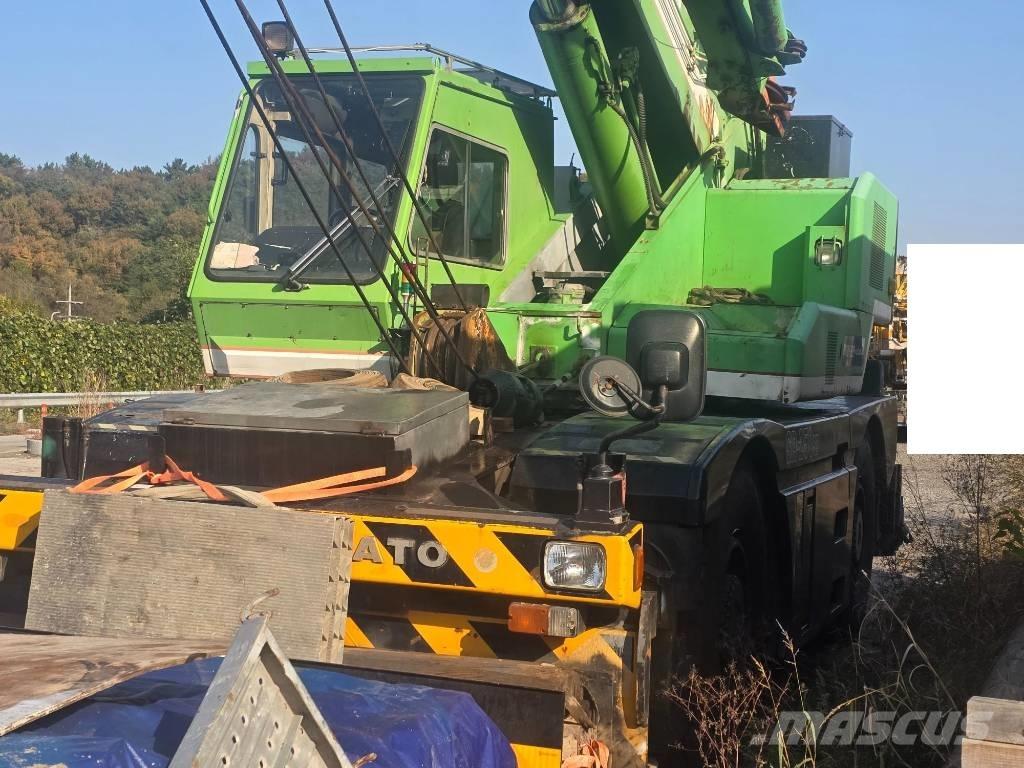 Kato SR 250 SP V Celtņi nelīdzenām virsmām