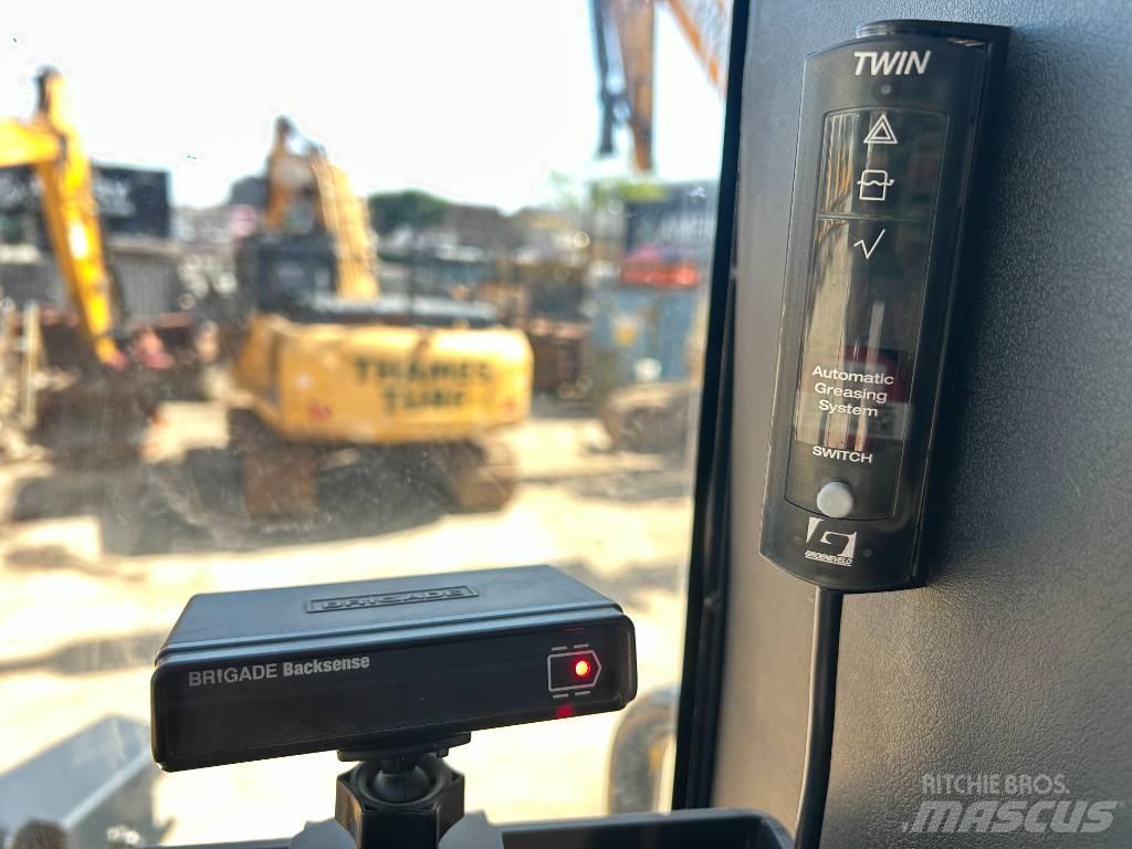 LiuGong 877H Iekrāvēji uz riteņiem