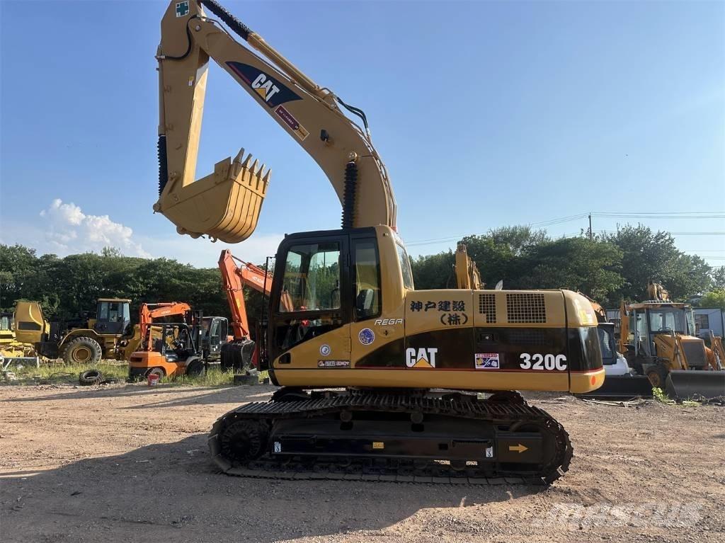 CAT 320C Kāpurķēžu ekskavatori