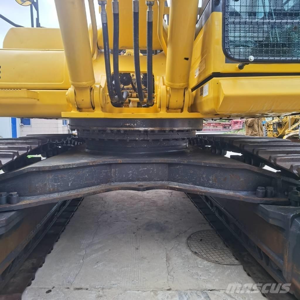 Komatsu PC 450-8 Kāpurķēžu ekskavatori