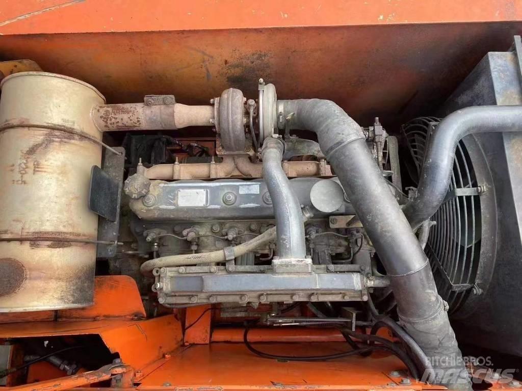 Doosan DH 225 LC-7 Kāpurķēžu ekskavatori