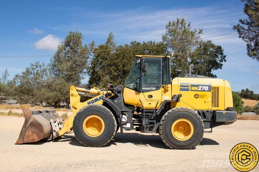 Komatsu WA 270 Iekrāvēji uz riteņiem