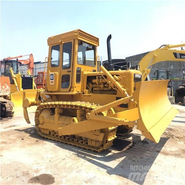 CAT D 6 D Kāpurķēžu buldozeri