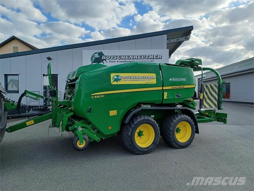 John Deere C441R Rituļu preses