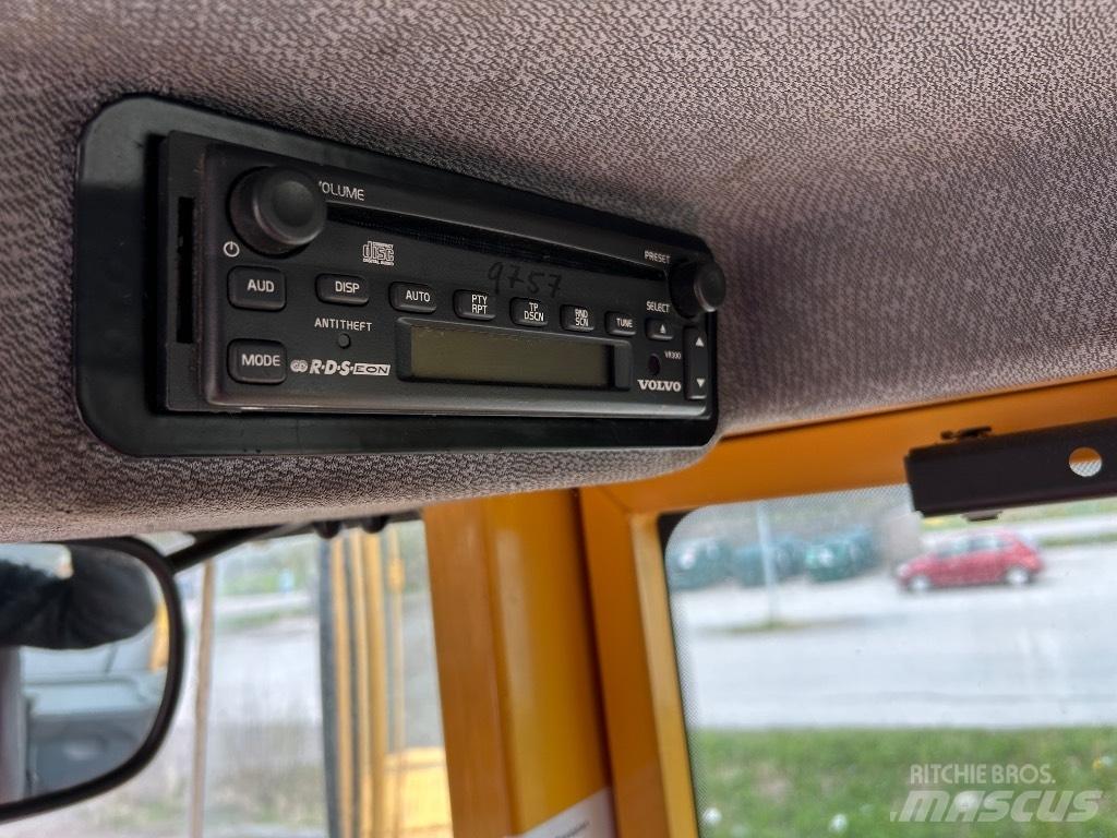 Volvo L 120 E Iekrāvēji uz riteņiem