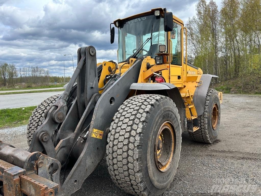Volvo L 120 E Iekrāvēji uz riteņiem