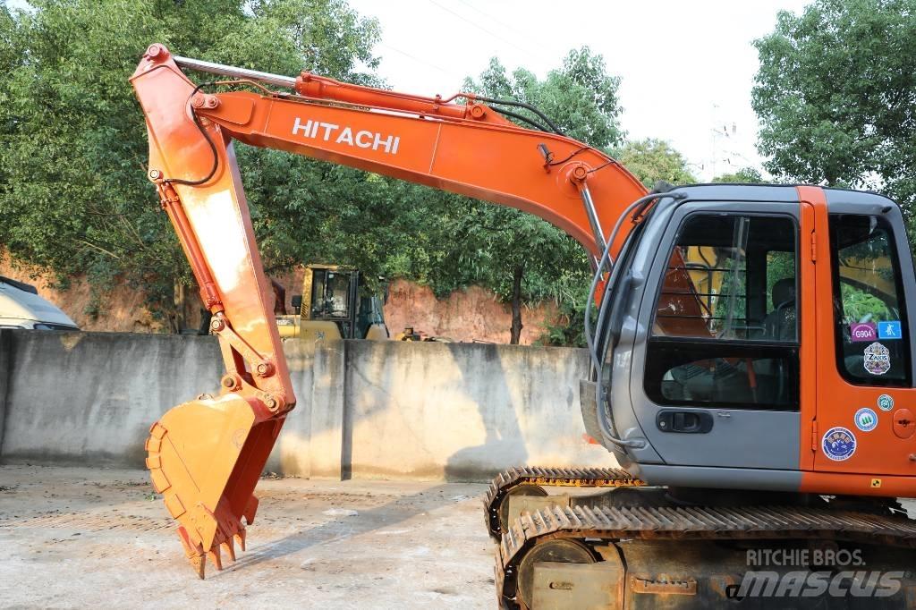 Hitachi ZX 120-6 Kāpurķēžu ekskavatori