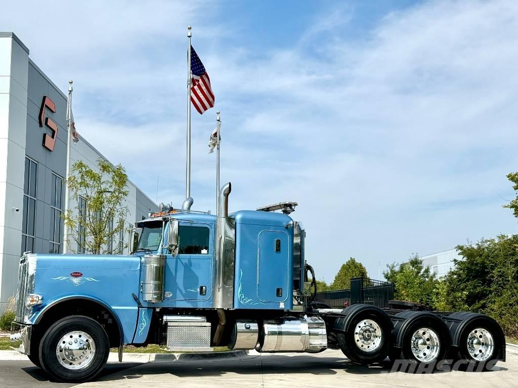 Peterbilt 389 Vilcēji