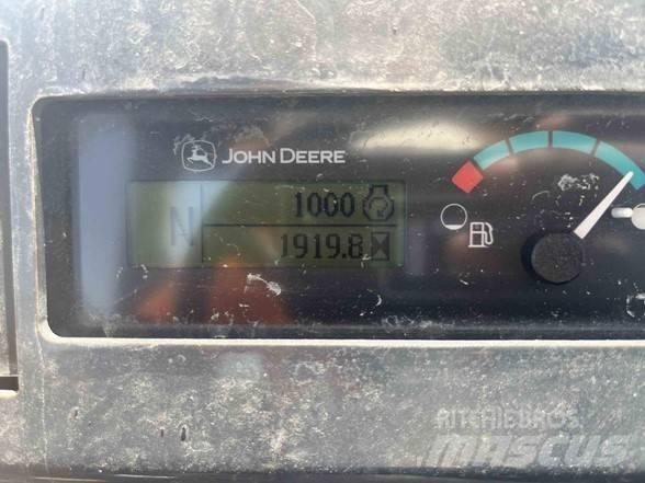 John Deere 210LEP Iekrāvēji uz riteņiem