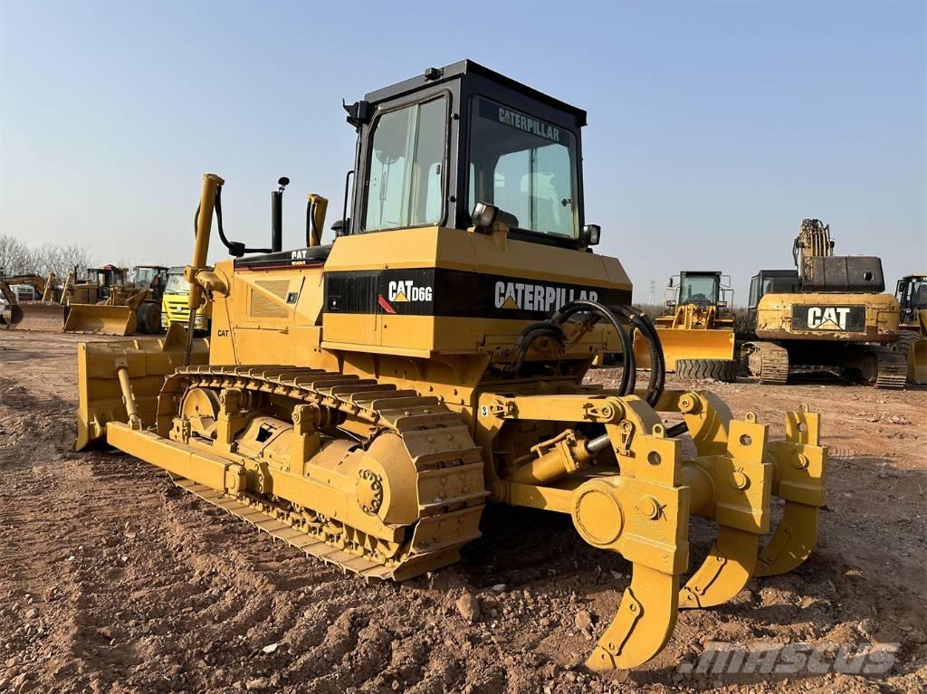 CAT D6G Kāpurķēžu buldozeri