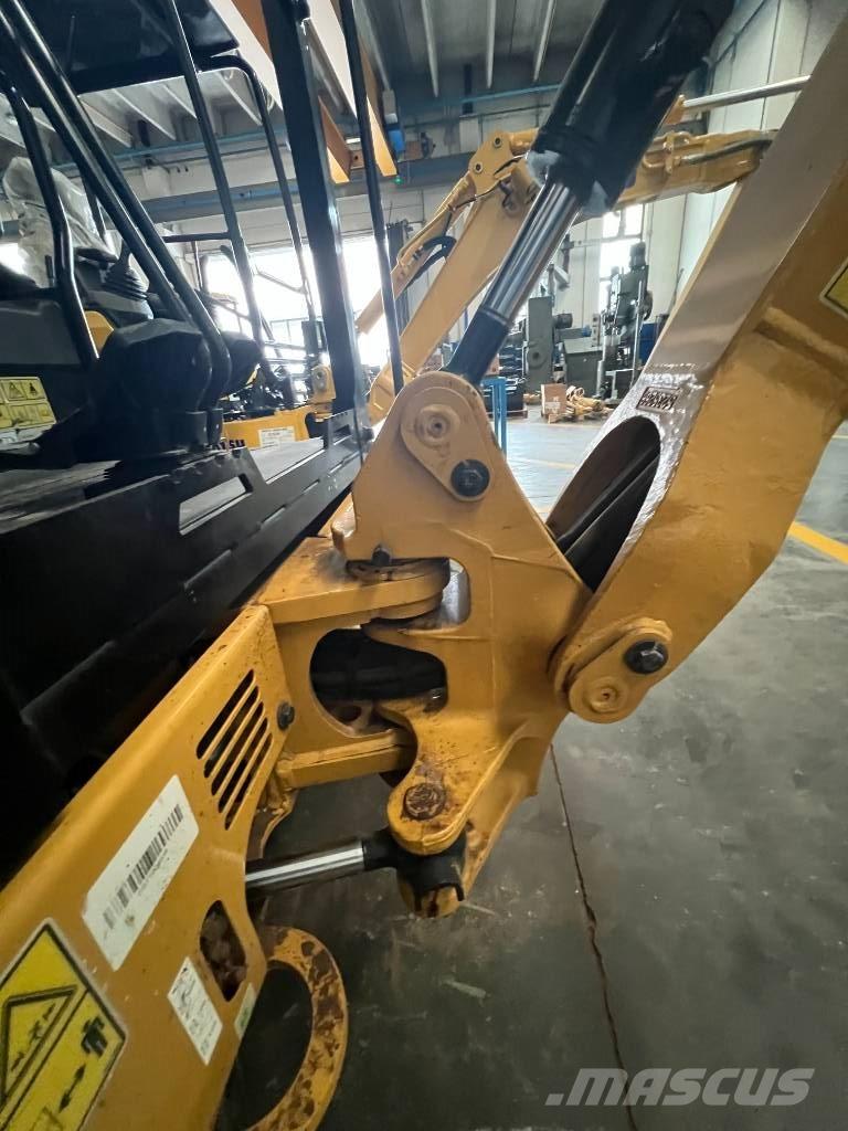 CAT 302 CR Mini ekskavatori < 7 t
