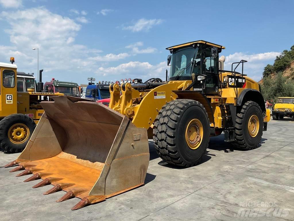 CAT 980M Iekrāvēji uz riteņiem