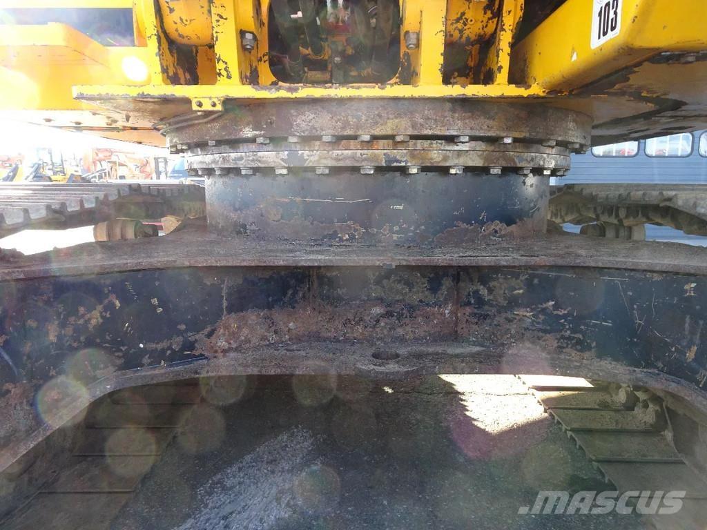 JCB JS180 Kāpurķēžu ekskavatori