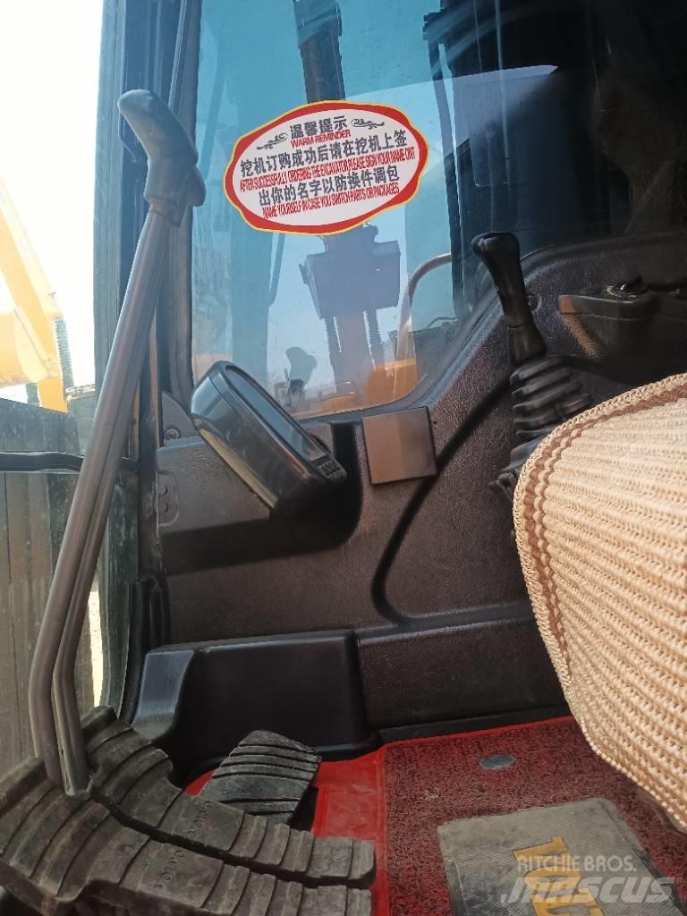Volvo EC 240 Kāpurķēžu ekskavatori