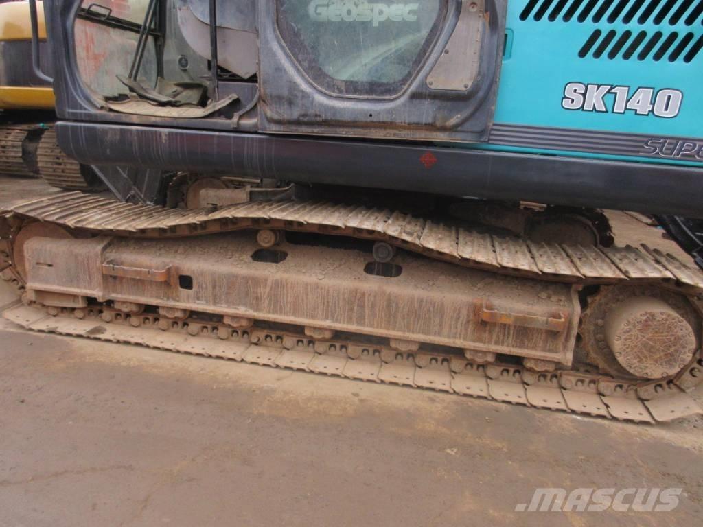 Kobelco SK 140 Kāpurķēžu ekskavatori