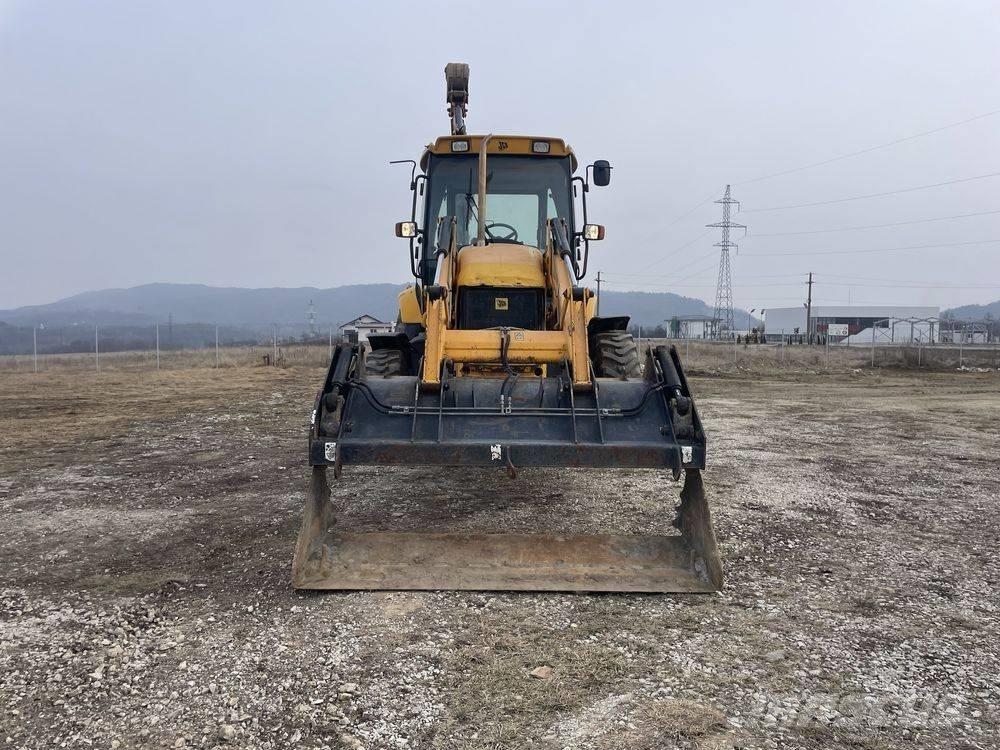 JCB 3 CX Ekskavatori-iekrāvēji