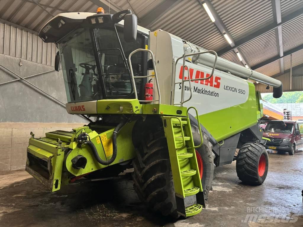 CLAAS lexion 550 Ražas novākšanas kombaini