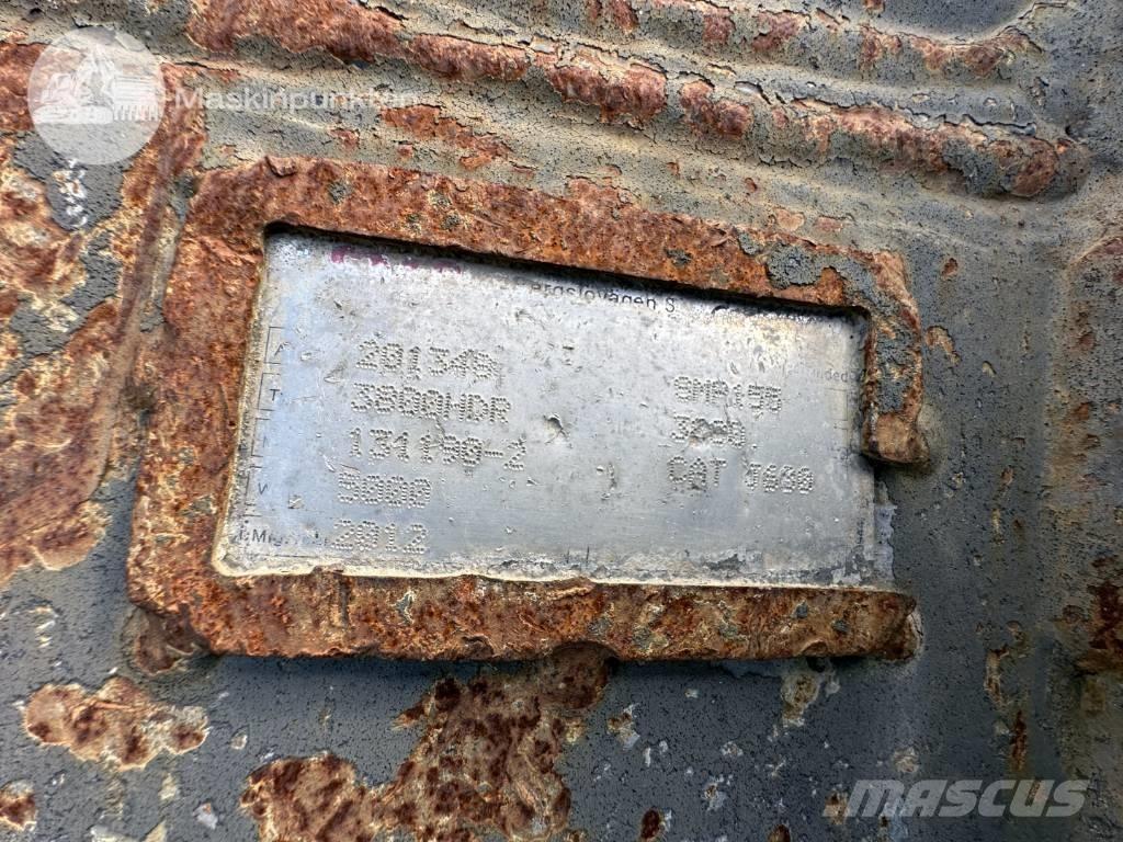 CAT 374 F L Kāpurķēžu ekskavatori