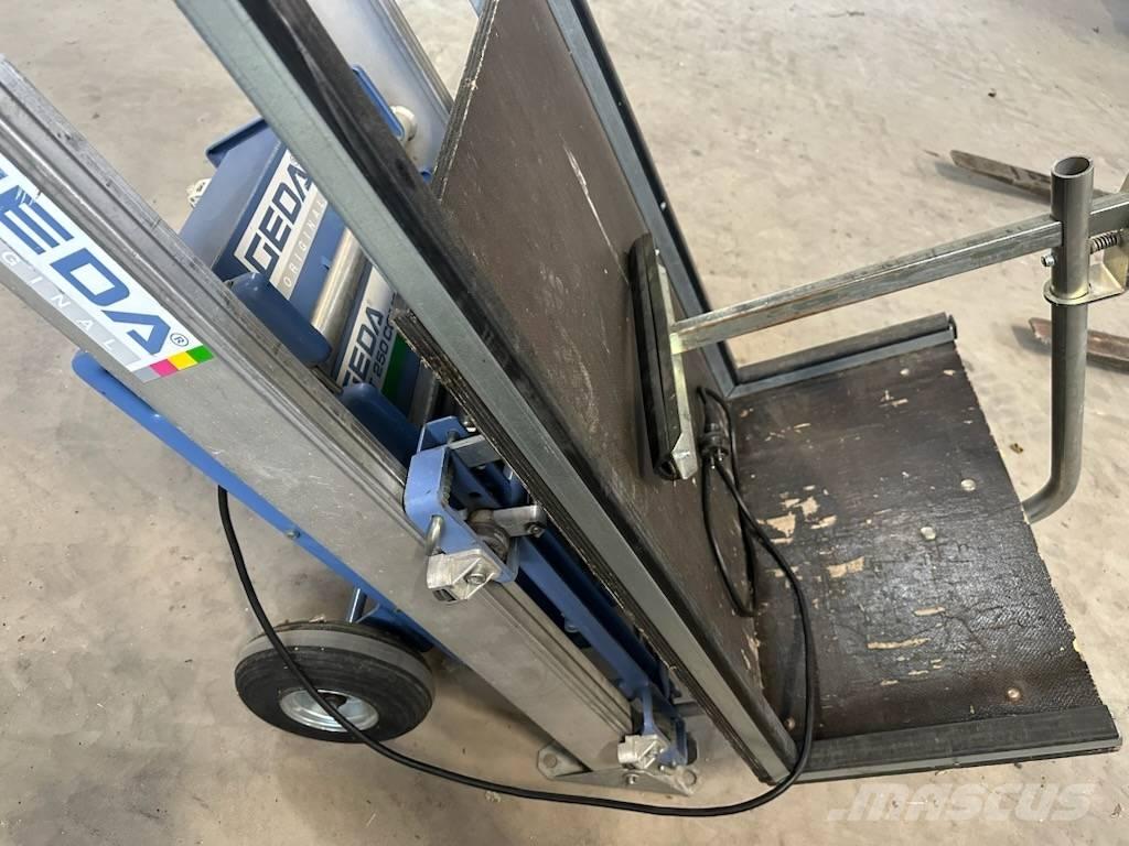 Geda Comfort 250 Pacēlāji, vinčas un materiālu lifti