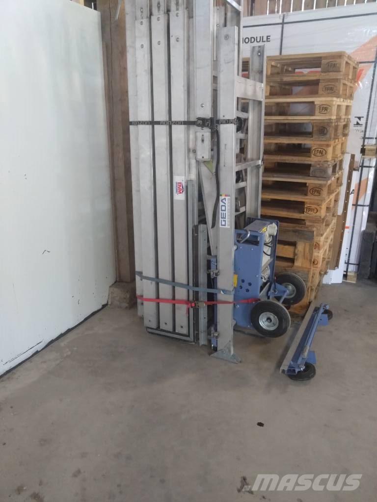 Geda Comfort 250 Pacēlāji, vinčas un materiālu lifti