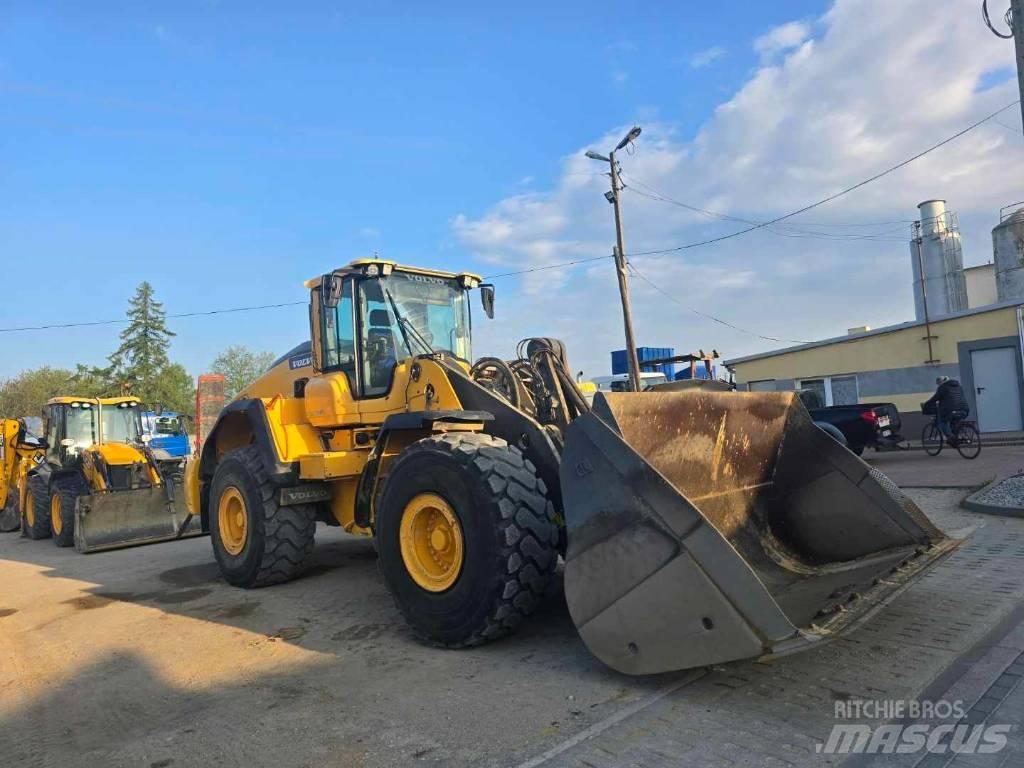 Volvo L 180 H Iekrāvēji uz riteņiem