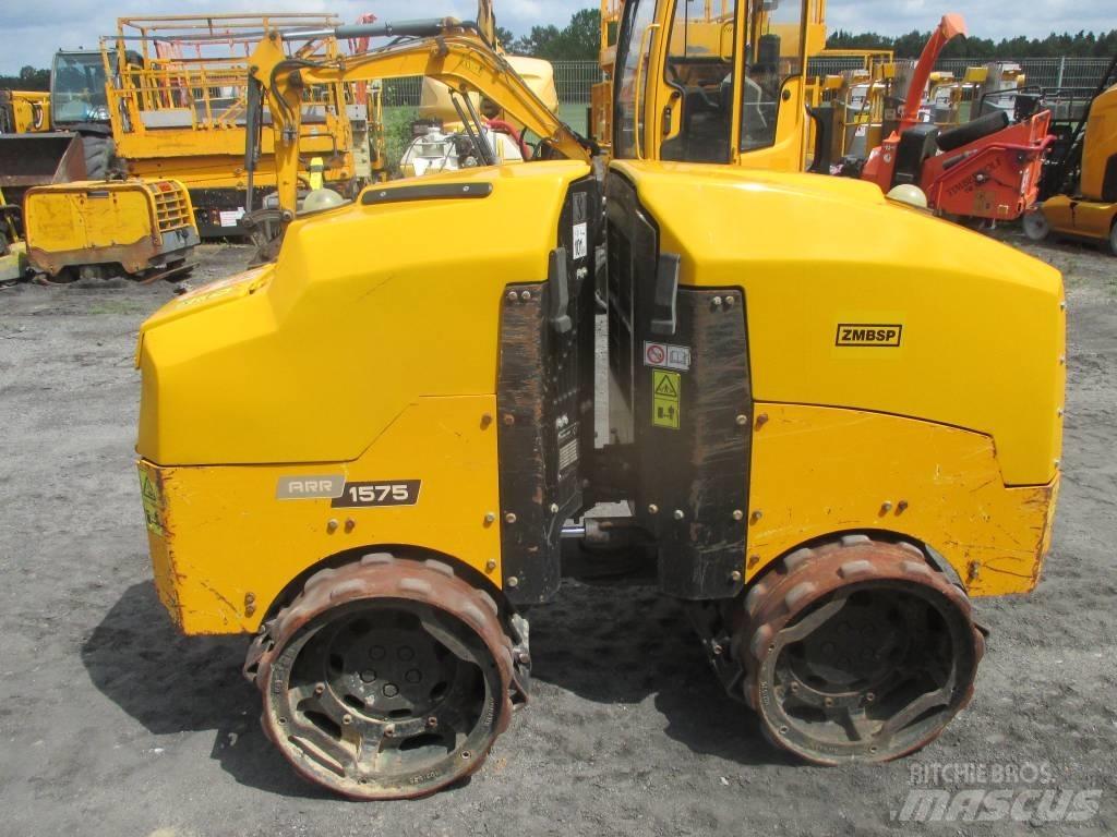 Ammann ARR 1575 Divvalču grunts veltņi