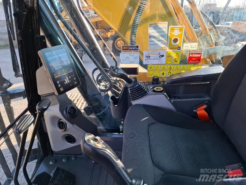 CAT 323 07A Kāpurķēžu ekskavatori