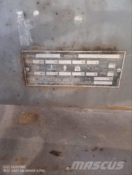 JLG 600 AJ Strēles pacēlāji