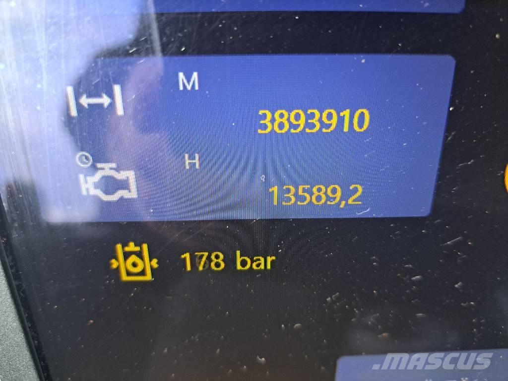 Komatsu 901xc Harvesteri