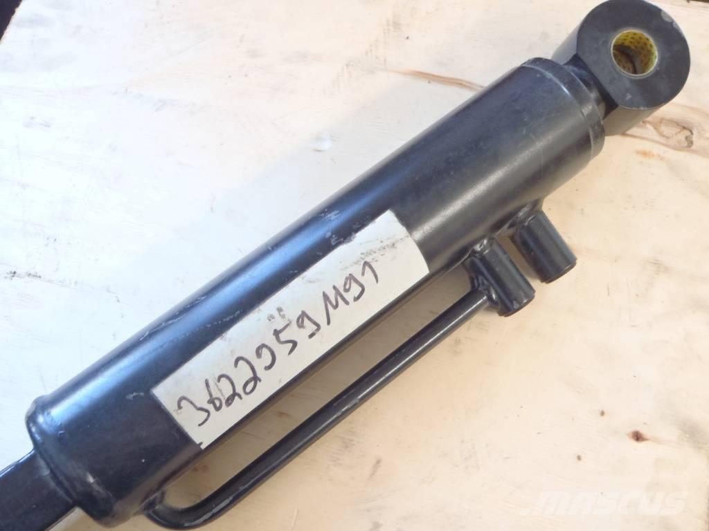 Terex Baggerlader Ekskavatori-iekrāvēji