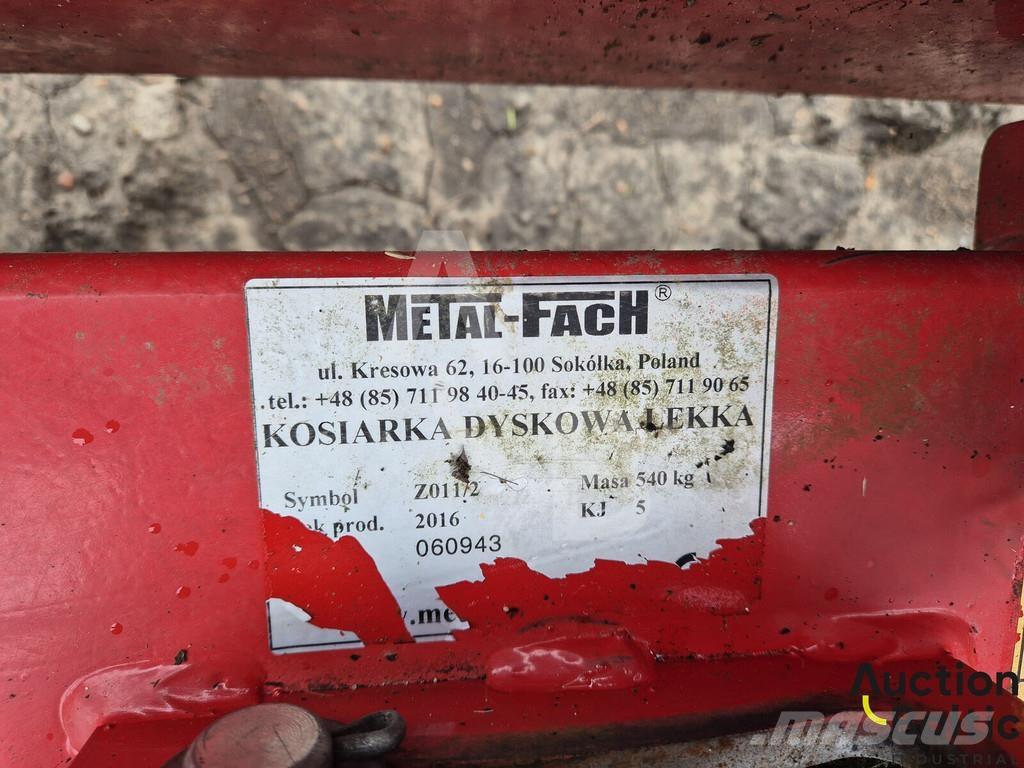 Metal-Fach Z011/2 Mauriņa traktors