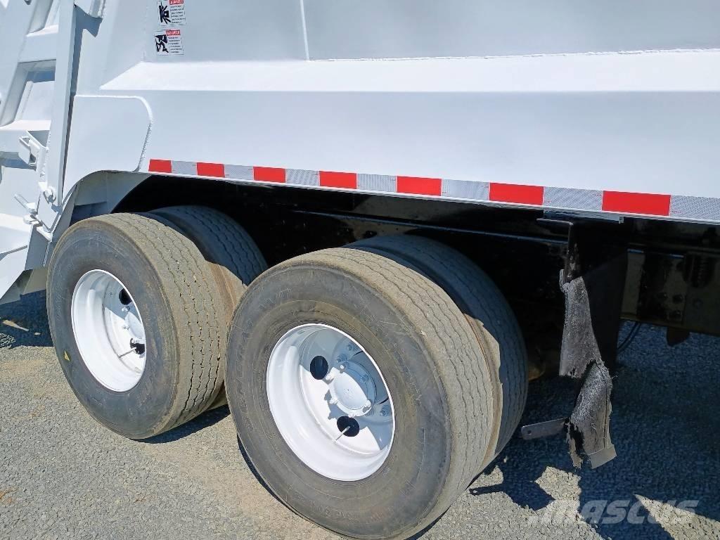 Mack GU 713 Atkritumu izvešanas transports