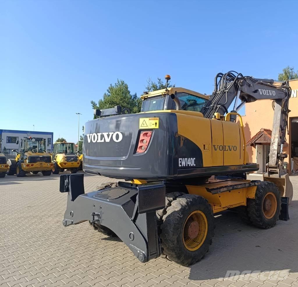Volvo EW 140 C Ekskavatori uz riteņiem