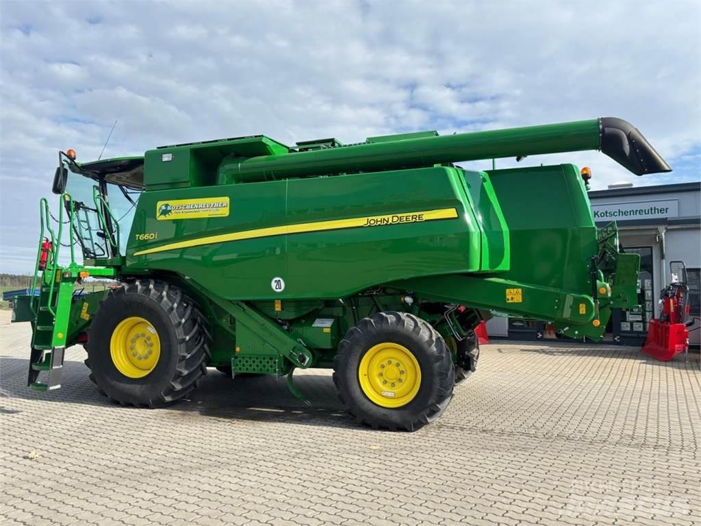 John Deere T660i Ražas novākšanas kombaini