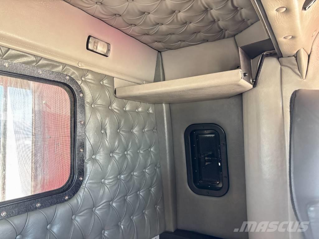 Western Star 4900 Vilcēji