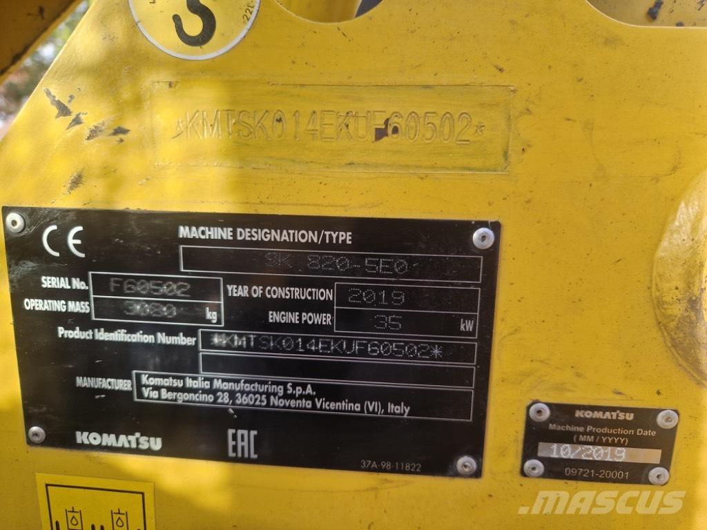 Komatsu SK 820-5 Lietoti riteņu kompaktiekrāvēji