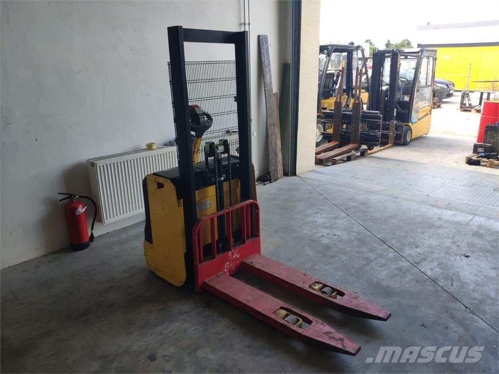 Hyster S1.0E Krautnētāji