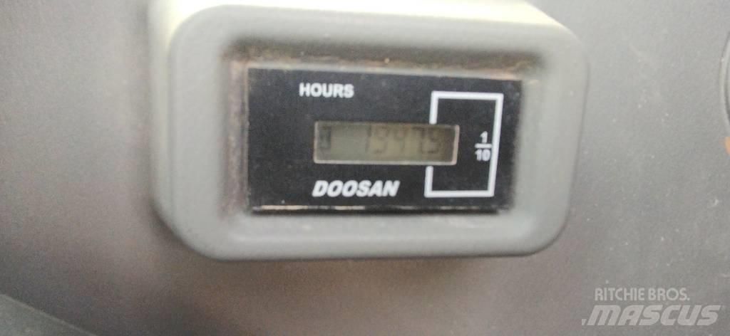 Doosan DX235LCR-5 Kāpurķēžu ekskavatori
