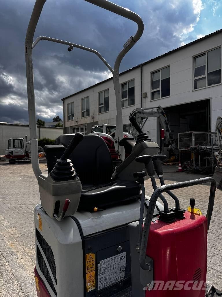 Takeuchi TB 210 R Mini ekskavatori < 7 t