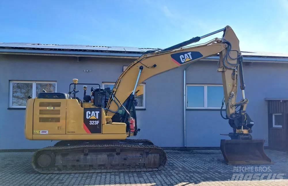 CAT 323 F L Kāpurķēžu ekskavatori