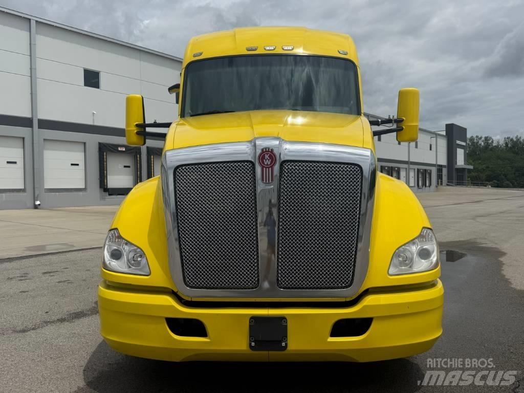Kenworth T 680 Vilcēji