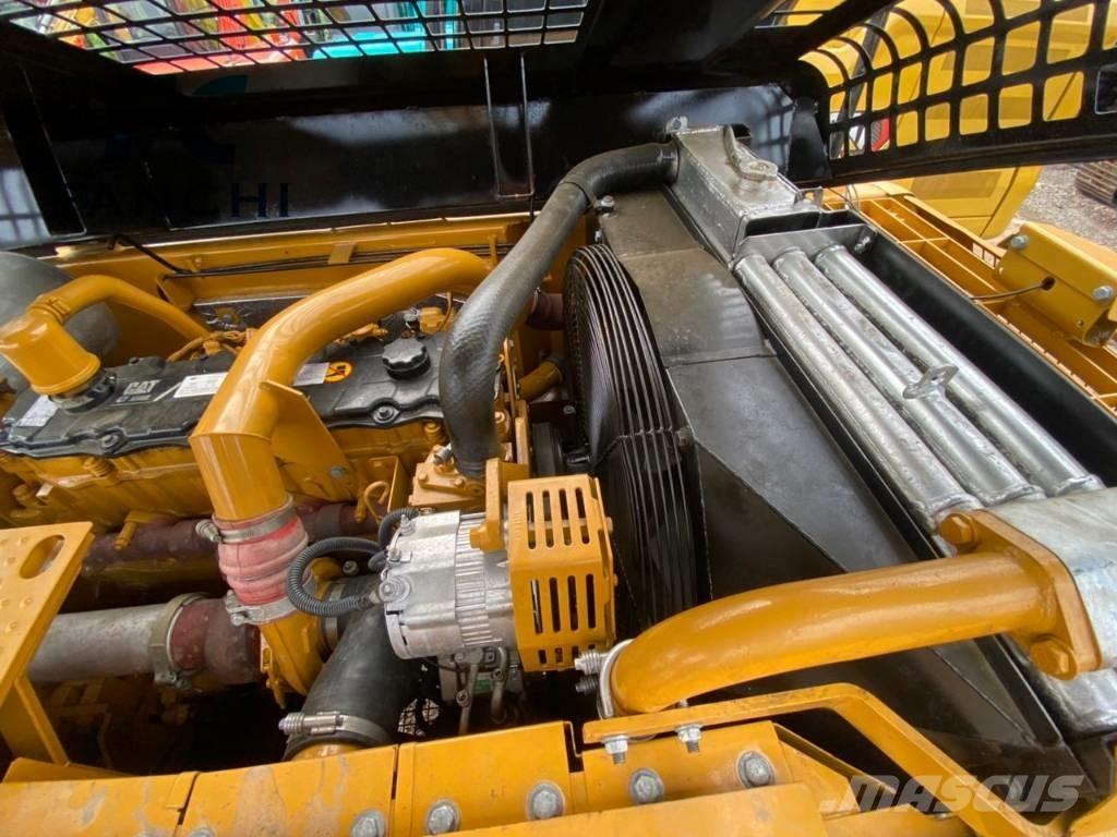 CAT 325D Kāpurķēžu ekskavatori